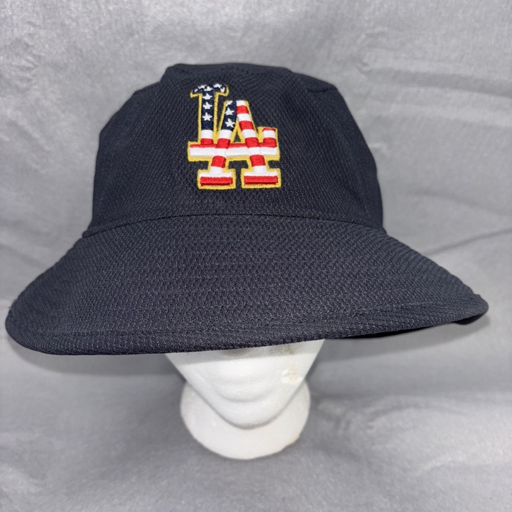 LA Dodgers Stars And Stripes NL  LOGO Bucket Hat Navy Blue New Era 2018 MLB EUC